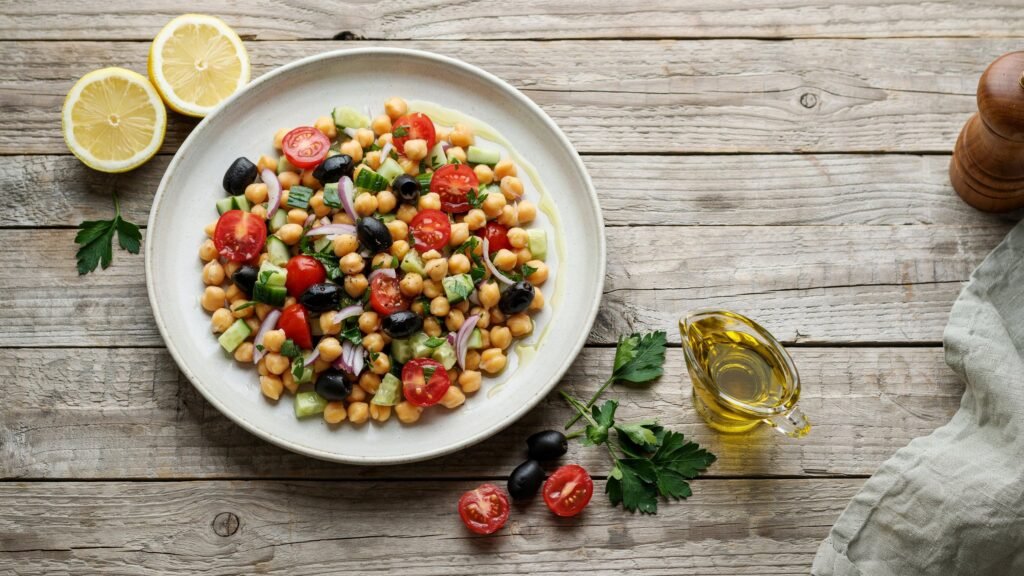 Best Ensalada de Garbanzos Near Me